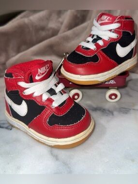 VTG 80s 90s Nike Toddler High Top Sneakers Red Black Bred 2C OG Baby